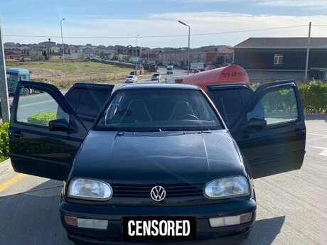 Volkswagen Golf, 1995 il