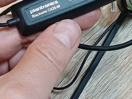Plantronics qarnitur