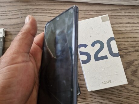 Samsung Galaxy S20 FE Cloud Red 128GB/6GB