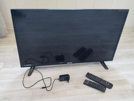 Televizor Riffel 82 LED 2024 FullHD Televizor Riffel 82 LED 2024 FullHD