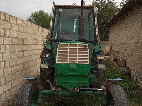 Traktor Belarus, 1987 il