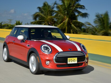 Mini Cooper ehtiyat hissələri Mini Cooper ehtiyat hissələri