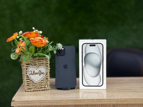 Apple iPhone 15 Black 128GB/6GB