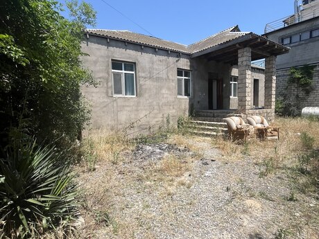 Həyət evi kirayə verilir, Binə qəs. Həyət evi kirayə verilir, Binə qəs.