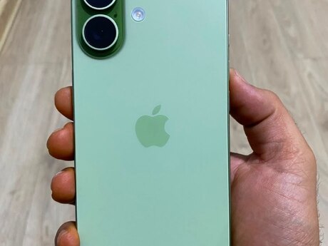Apple iPhone 17 Sage 256GB/8GB