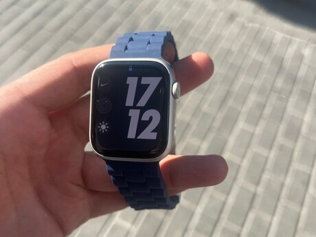 Apple Watch Series 8 Aluminum Cellular Silver 45mm