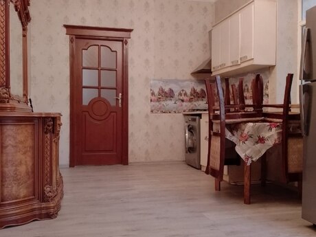 Həyət evi kirayə verilir, Xətai r.