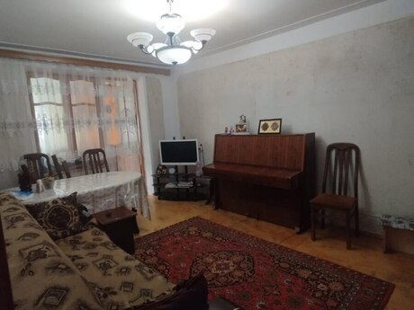 3-otaqlı mənzil, Ceyranbatan qəs., 59 m² 3-otaqlı mənzil, Ceyranbatan qəs., 59 m²