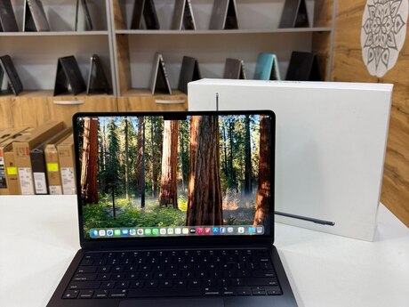 Apple MacBook Air M3