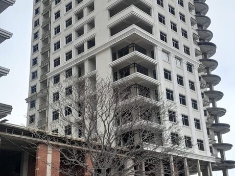 Продаётся 2-комнатная квартира в новостройке, ЖК Olympus 28 May, 86 м², 209 000 AZN, фото 2 / 9