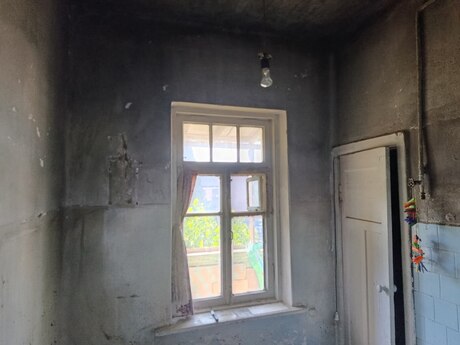 Əmircanda 3 otaqlı köhnə tikili mənzil satılır, 65 m², 102 000 AZN, şəkil 4 / 12