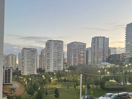 2-otaqlı yeni tikili, İçərişəhər m., 85 m²