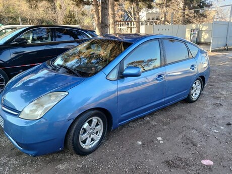 Toyota Prius icarəsi