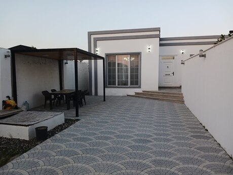 Həyət evi, Maştağa qəs.