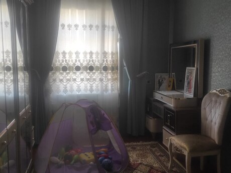 Həyət evi, Sumqayıt ş. Həyət evi, Sumqayıt ş.