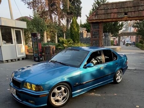 BMW 320, 1994 il