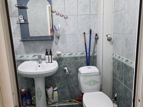Xalqlar Dostluğunda 3 otaqlı köhnə tikili mənzil satılır, 54 m², 148 000 AZN, şəkil 5 / 6