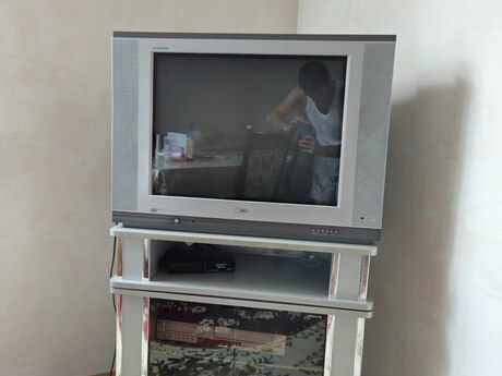 LG televizor  