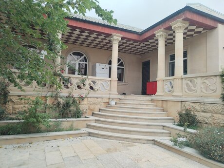 Biləcəridə 5 otaqlı həyət evi satılır, 142 m², 175 000 AZN, şəkil 3 / 12
