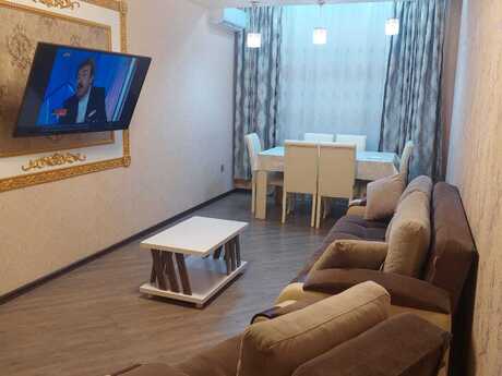 2-otaqlı yeni tikili kirayə verilir, Xətai r., 60 m²
