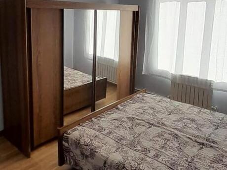 3-otaqlı mənzil kirayə verilir, İnşaatçılar m., 70 m² 3-otaqlı mənzil kirayə verilir, İnşaatçılar m., 70 m²
