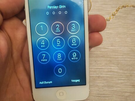 Apple iPhone 5 White/Silver 32GB