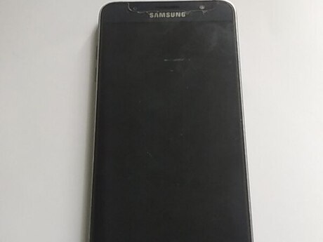 Samsung Galaxy J7 (2016) Black 16GB/2GB