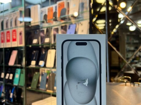 Apple iPhone 15 Black 256GB/6GB
