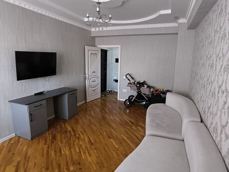 2-otaqlı yeni tikili kirayə verilir, Xırdalan ş., 90 m² 2-otaqlı yeni tikili kirayə verilir, Xırdalan ş., 90 m²