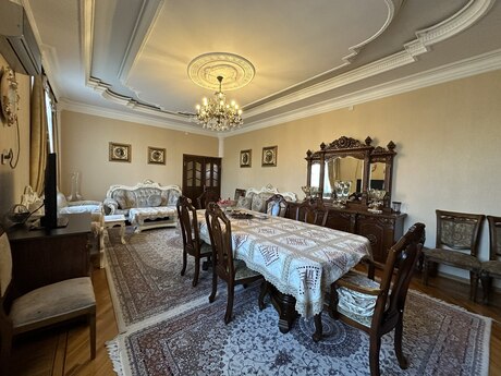 Həzi Aslanovda 6 otaqlı həyət evi satılır, 300 m², 1 320 000 AZN, şəkil 3 / 12
