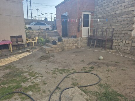 Həyət evi, Qaraçuxur qəs.