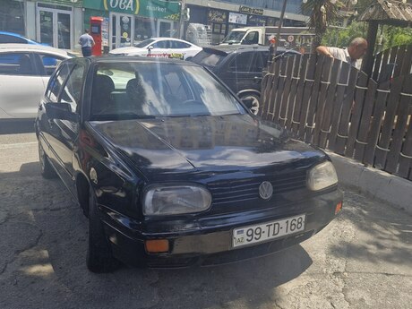 Volkswagen Golf, 1998 il
