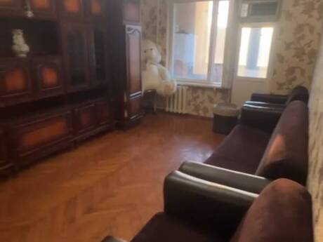 2-otaqlı mənzil kirayə verilir, Azadlıq pr., 65 m²