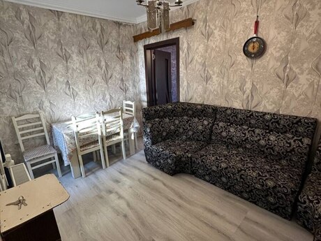 Həyət evi kirayə verilir, Sabunçu qəs. Həyət evi kirayə verilir, Sabunçu qəs.