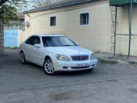 Mercedes S 320, 2000 il Mercedes S 320, 2000 il