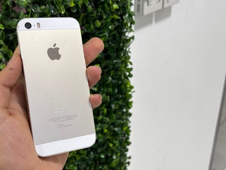 Apple iPhone 5S Gold 16GB