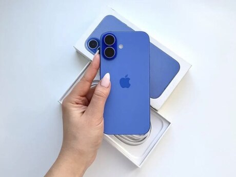 Apple iPhone 16 Ultramarine 128GB/8GB