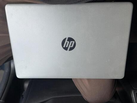 Noutbuk HP