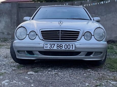 Avtomobil qeydiyyat nişanı - 37-BB-001 Avtomobil qeydiyyat nişanı - 37-BB-001