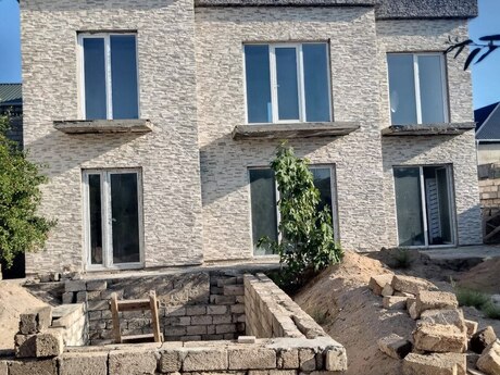 Qalada 5 otaqlı həyət evi satılır, 140 m², 120 000 AZN, şəkil 5 / 12