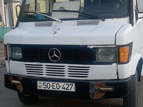 Avtobus Mercedes-Benz, 1992 il Avtobus Mercedes-Benz, 1992 il