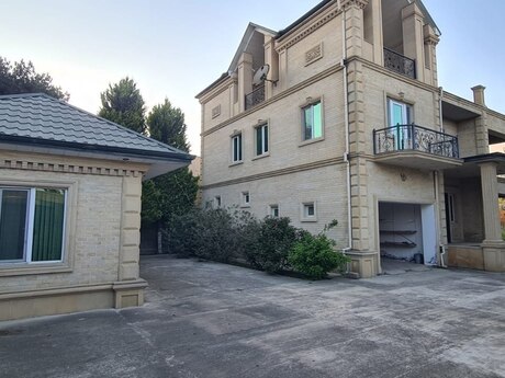 Buzovnada 7 otaqlı həyət evi satılır, 300 m², 635 000 AZN, şəkil 2 / 12