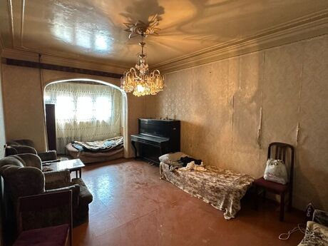 3-cü mikrorayonda 2 otaqlı köhnə tikili mənzil satılır, 50 m², 130 000 AZN, şəkil 3 / 8
