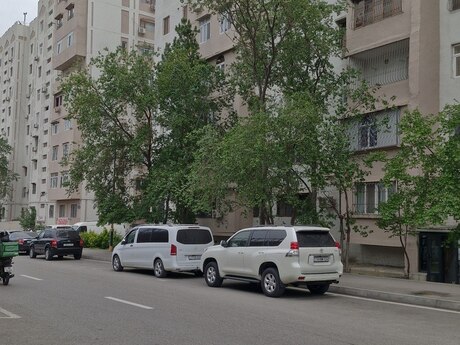 3-cü mikrorayonda 2 otaqlı köhnə tikili mənzil satılır, 50 m², 130 000 AZN, şəkil 2 / 8