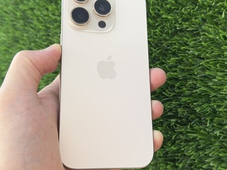 Apple iPhone 16 Pro Desert Titanium 256GB/8GB