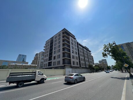 2-otaqlı yeni tikili, 28 May m., 82 m²