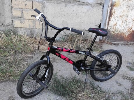Bmx velosipedi