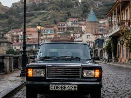 LADA (VAZ) 2107, 2000 il
