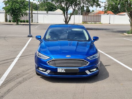 Ford Fusion, 2017 il Ford Fusion, 2017 il