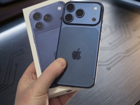 Apple iPhone 17 Pro Deep Blue 256GB/12GB